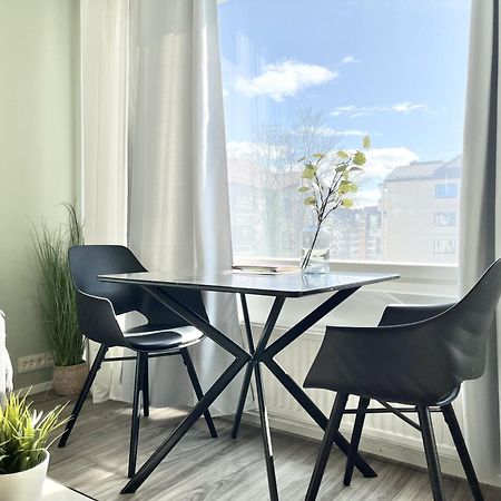 Tammer Huoneistot - City Suite 1 - Sauna, Balcony & Free Parking Τάμπερε Εξωτερικό φωτογραφία